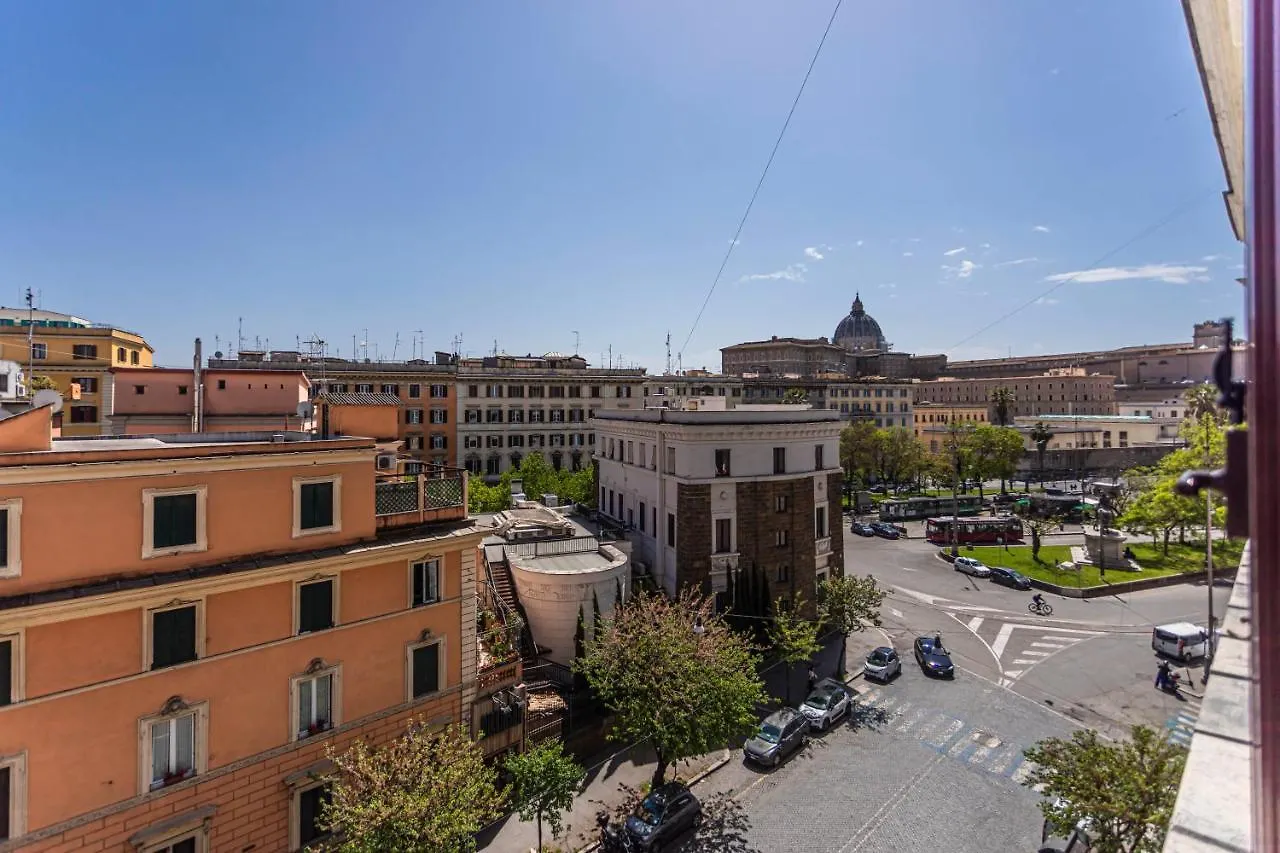 *** Guest house Flat 285 La Suite Italy