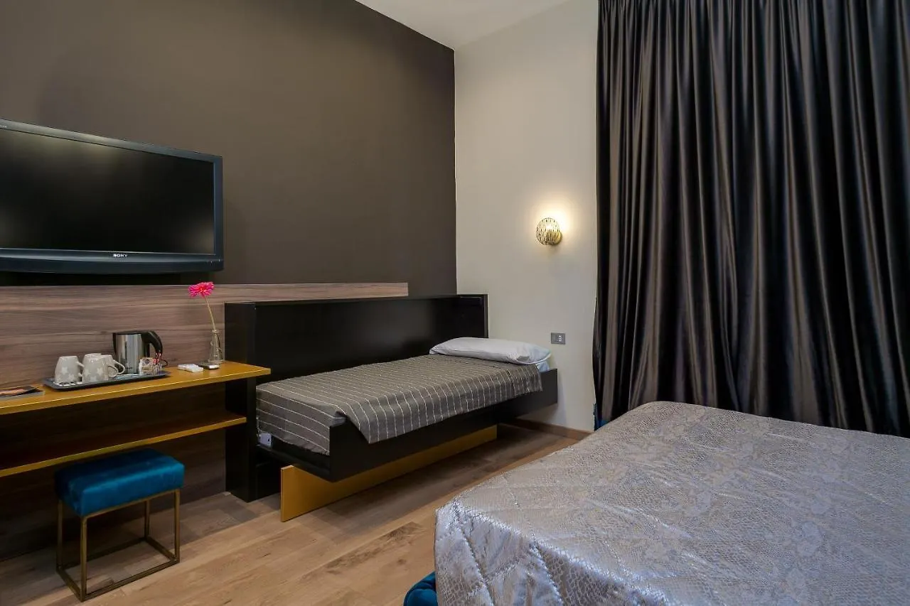*** Guest house Flat 285 La Suite Italy