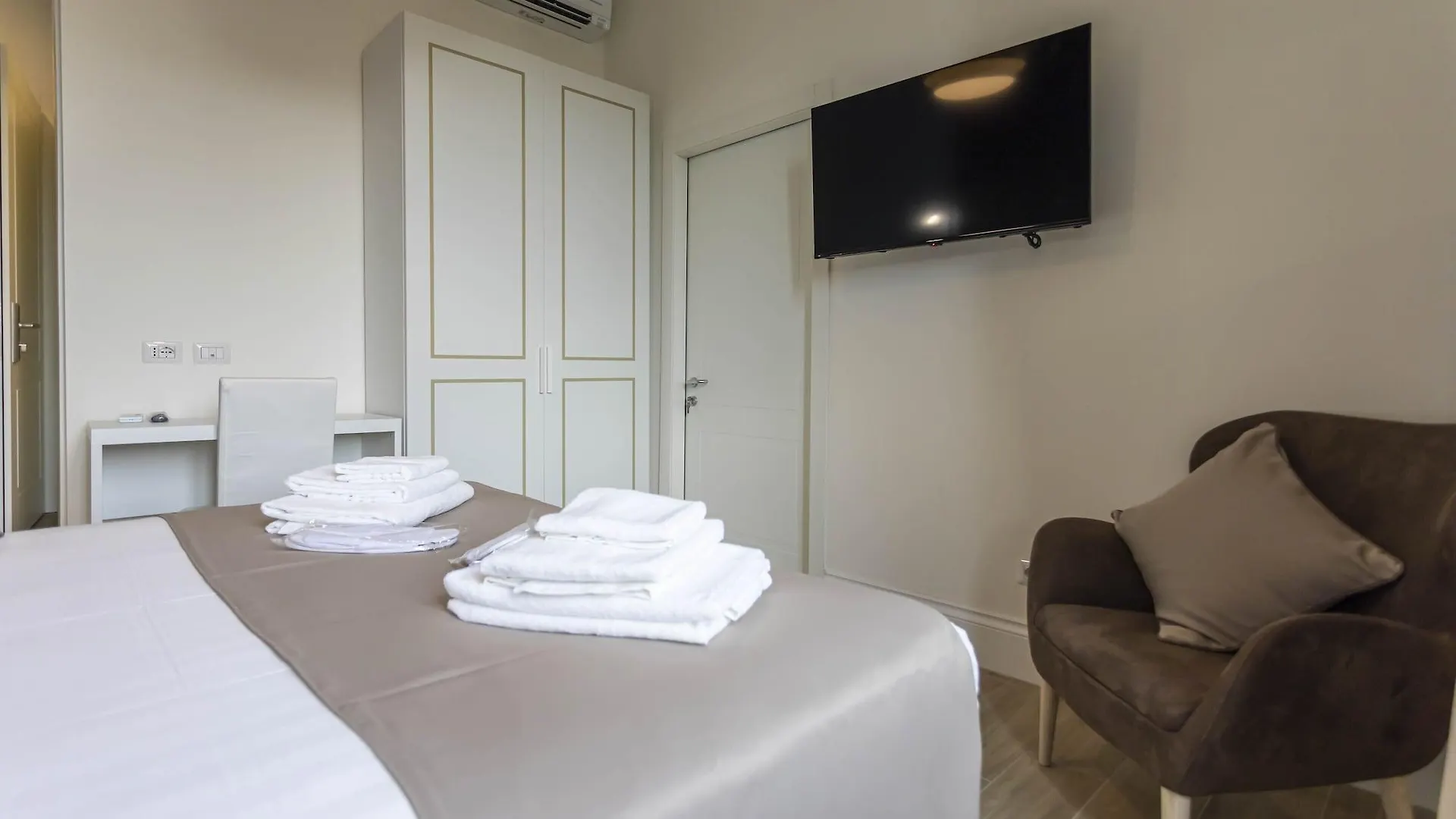 Flat 285 La Suite